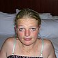 Blonde D�nin beim Schwanz blasen