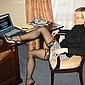 Blonde scharfe Sekret�rin nackt
