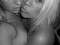 Zwei junge Lesben (18) - Private Lesben Erotik Fotos