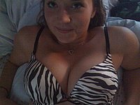 Viviana (24) mit ihren dicken Titten