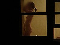 Die Nachbarin heimlich nackt gefilmt
